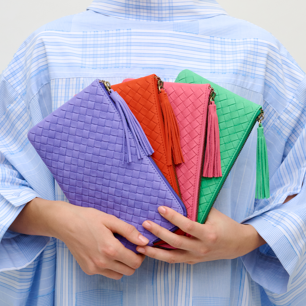 Clutch Tasssel Nubuk